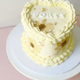 Bespoke Vintage Heart Cake